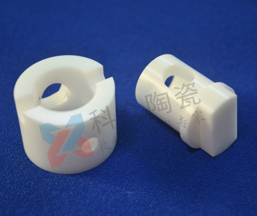 工業(yè)陶瓷在擠壓成型時應注意什么？